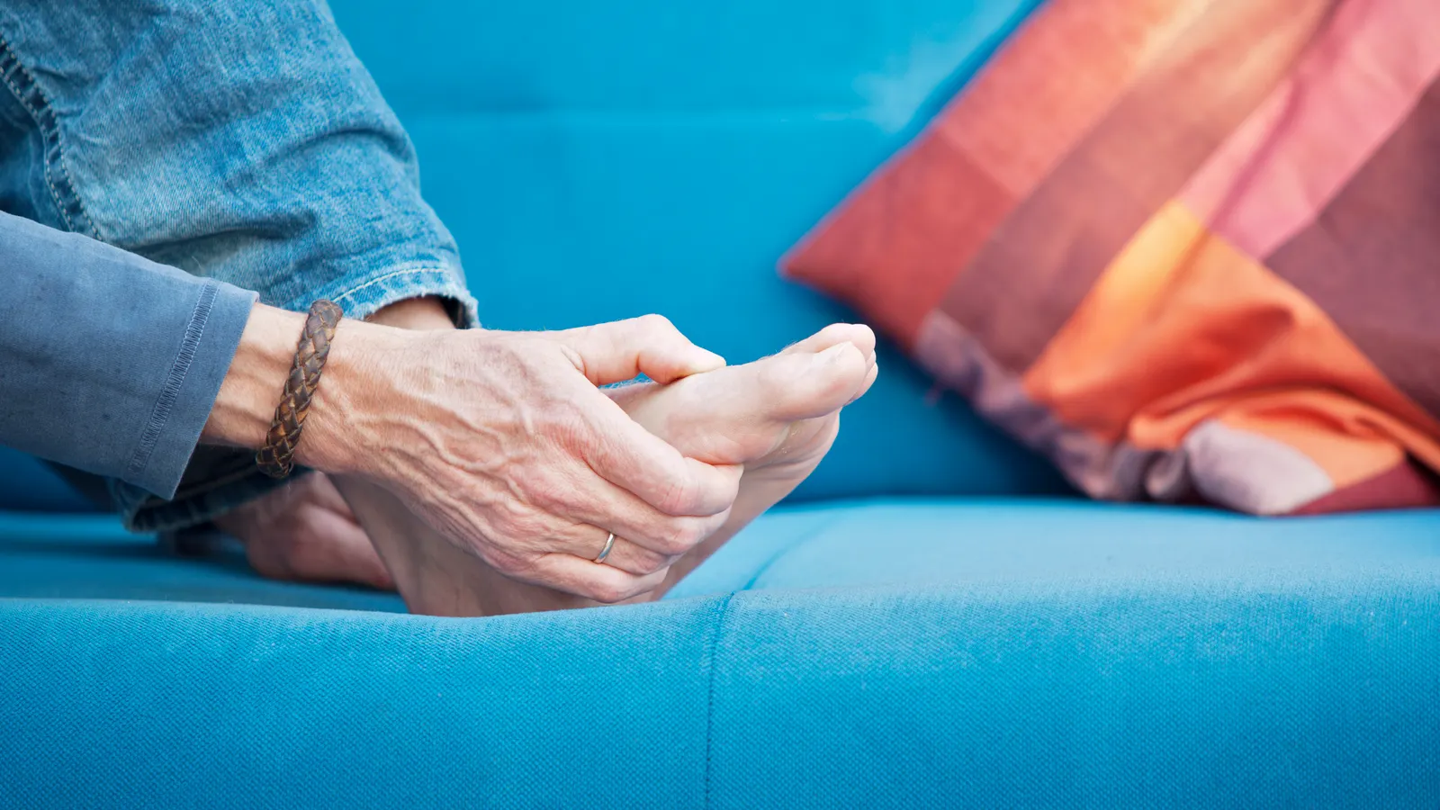 crystalys therapeutics secures 130 million series b funding to accelerate global gout treatment program